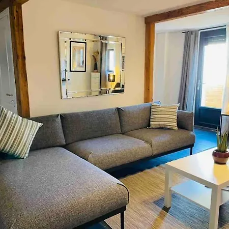 Holiday home Elegant And Charming Townhouse With Roof Terrace